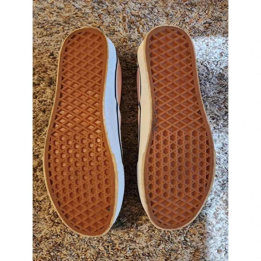 Vans Classic Slip-On Pink Canvas Sneakers Womens 8.5 Mens 7 Low Top Off The Wall